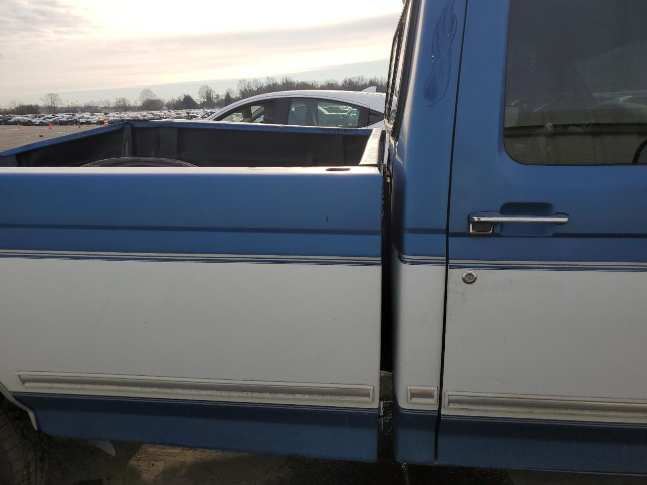 2FTEF15N9PCB48858 1993 Ford F150