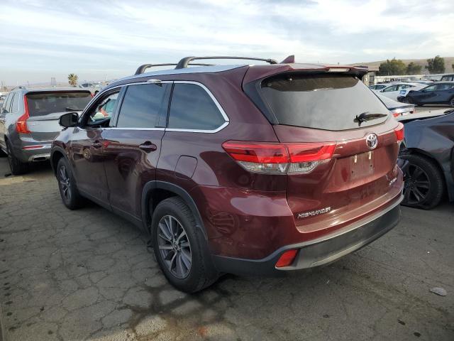 VIN 5TDJZRFH6KS716106 2019 Toyota Highlander, SE no.2