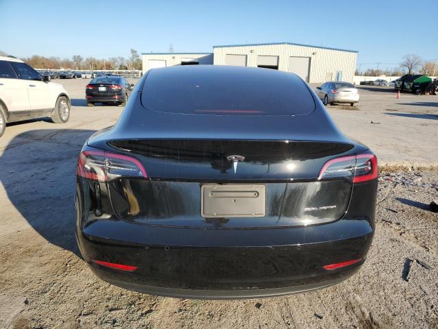 5YJ3E1EB2MF975010 | 2021 Tesla model 3