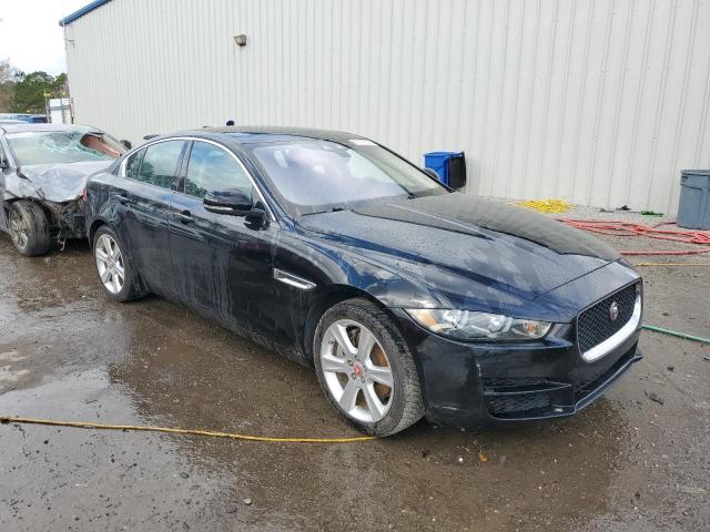 SAJAD4BG1HA967072 | 2017 JAGUAR XE PREMIUM