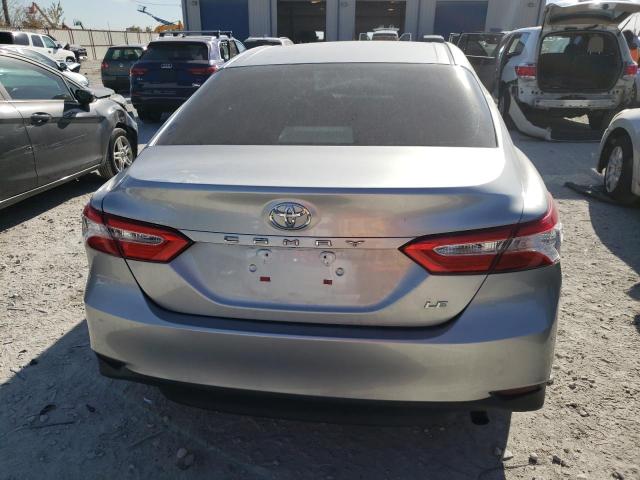 2018 TOYOTA CAM - 4T1B11HK5JU675799