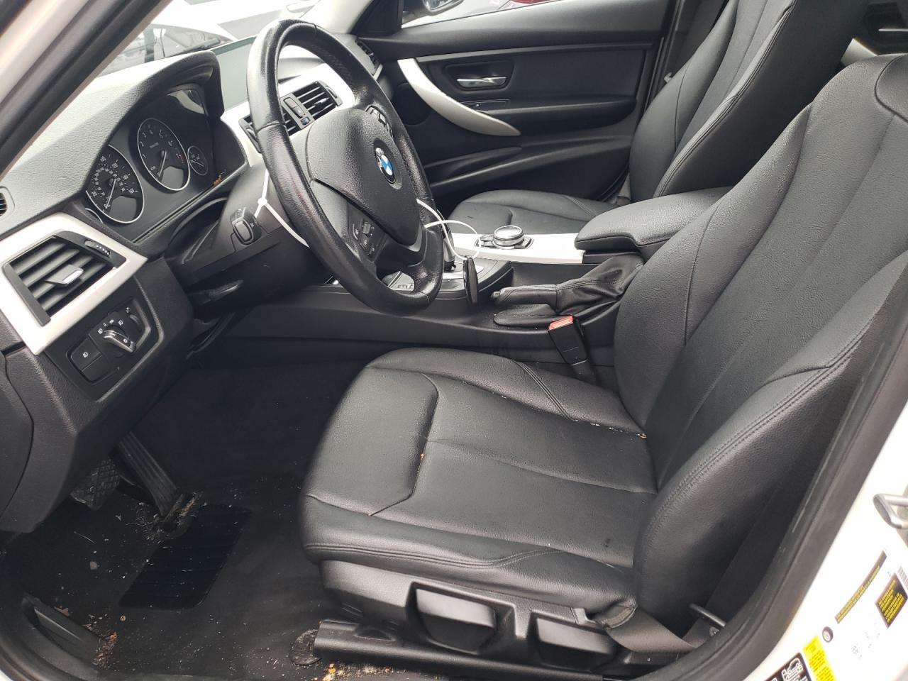 WBA3C3C56EF983233 2014 BMW 320 I xDrive