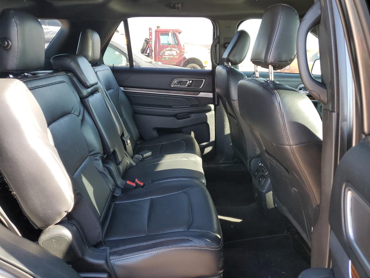 2019 Ford Explorer Limited vin: 1FM5K7F82KGA32864