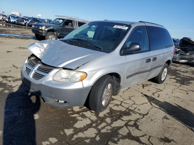 Lot #2537607995 2005 DODGE CARAVAN SE salvage car