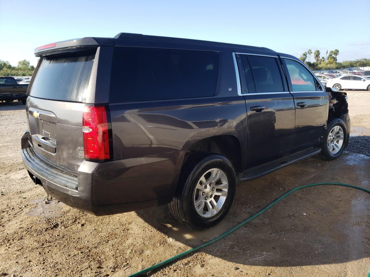 1GNSKJKC0FR297363 2015 Chevrolet Suburban K1500 Lt