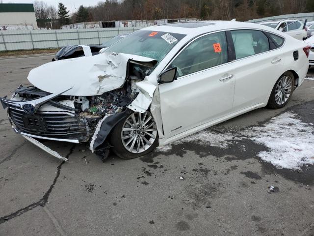 2018 Toyota Avalon Hybrid 