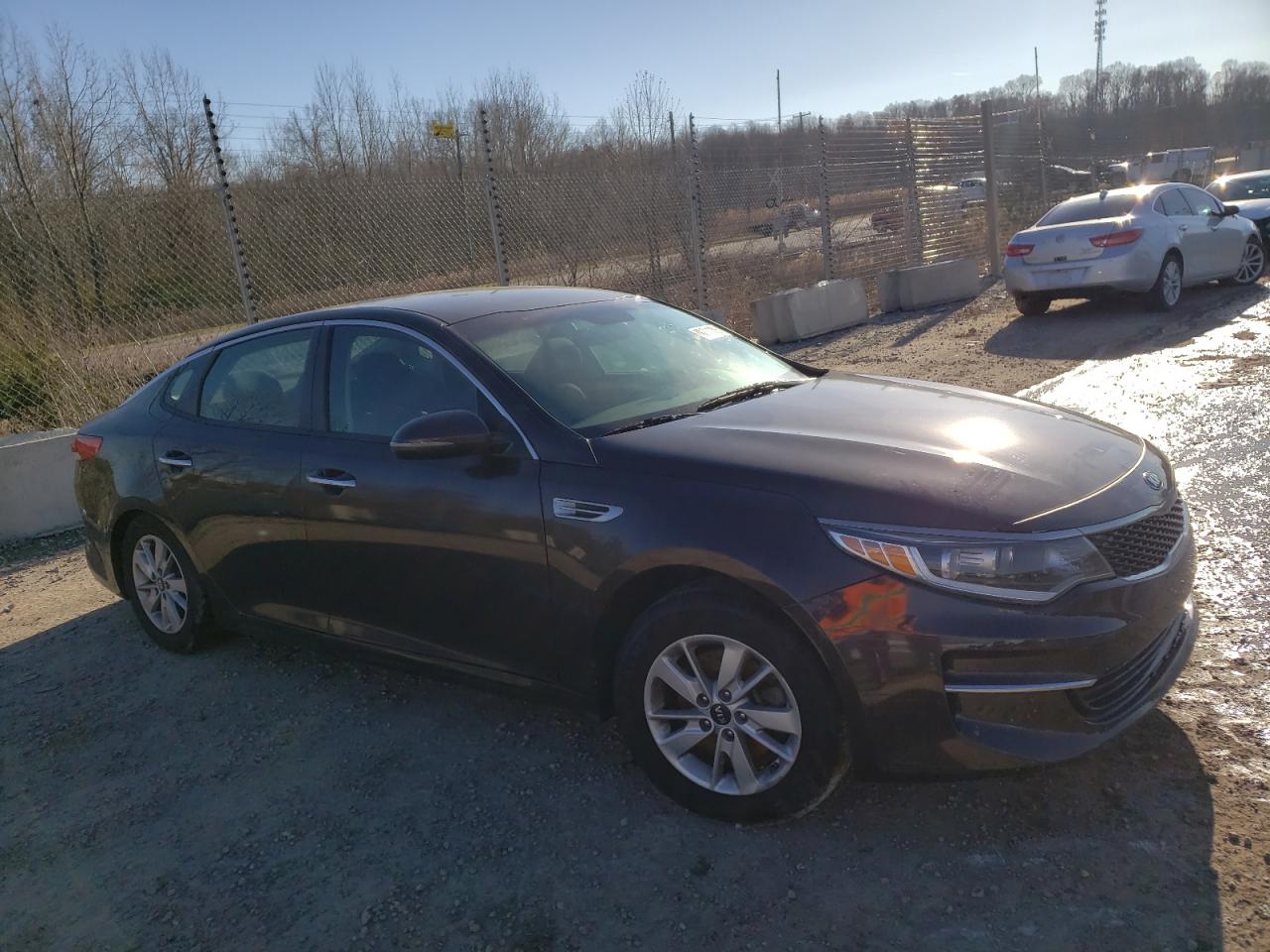 2018 Kia Optima Lx vin: KNAGT4L32J5235455