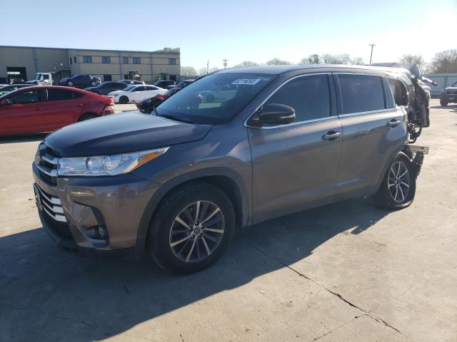 VIN 5TDKZRFH9KS568280 2019 Toyota Highlander, SE no.1