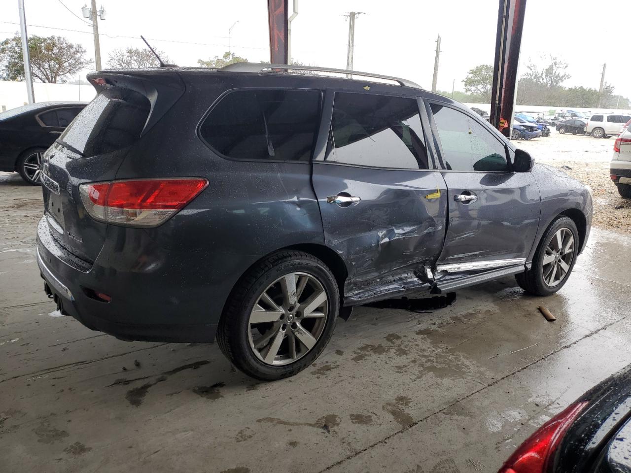 2014 Nissan Pathfinder S vin: 5N1AR2MN1EC610406