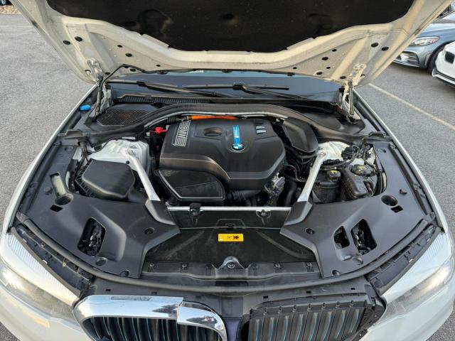 2019 BMW 530XE WBAJB1C55KB375110