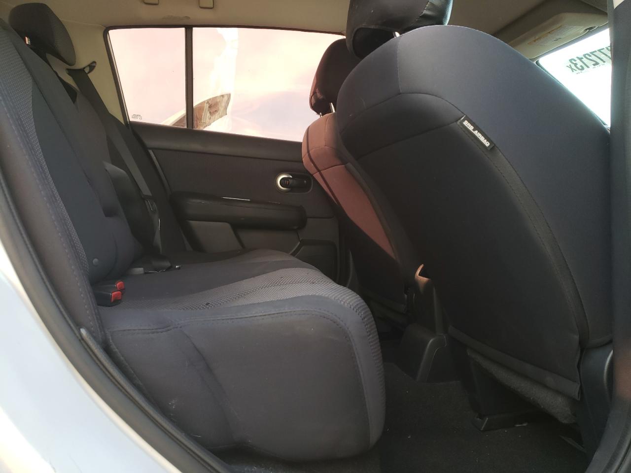 3n1bc13e39l417323 3N1BC13E39L417323 2009 Nissan Versa S