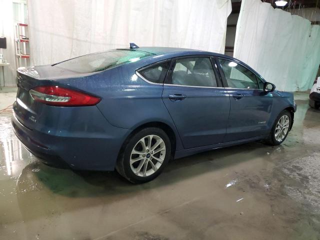 3FA6P0LU2KR112635 2019 FORD FUSION, photo no. 3