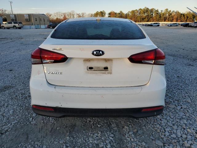 3KPFK4A70JE247017 | 2018 KIA FORTE LX