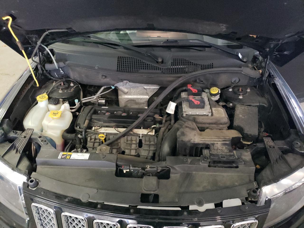 1C4NJCEA2GD803157 2016 Jeep Compass Latitude