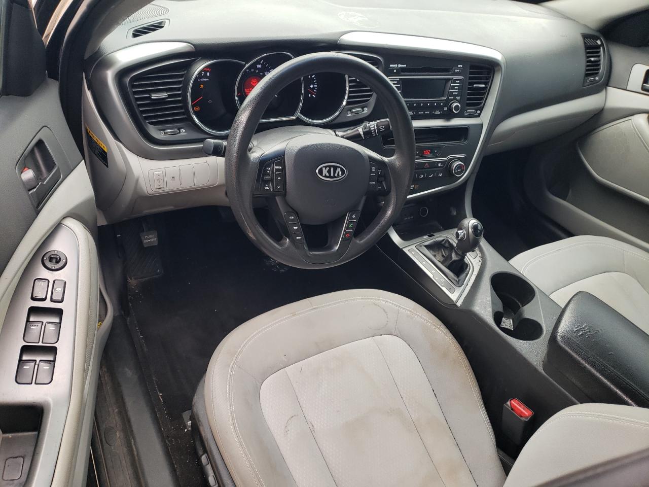 knagm4a70b5129252 KNAGM4A70B5129252 2011 Kia Optima Lx