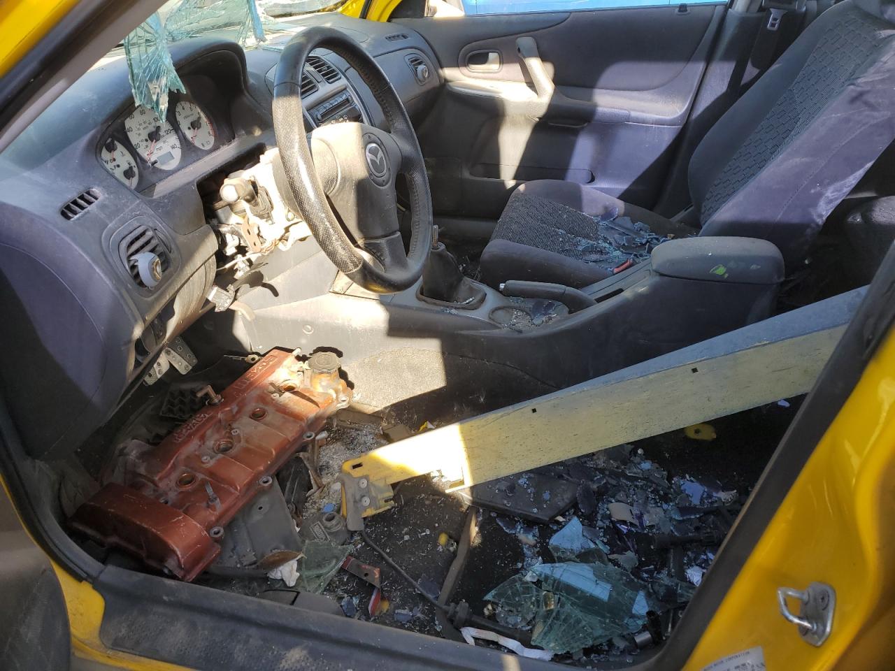 JM1BJ245X21531145 2002 Mazda Protege Pr5