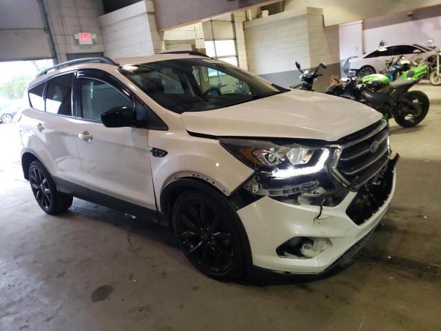 1FMCU0GD6HUE73069 | 2017 FORD ESCAPE SE