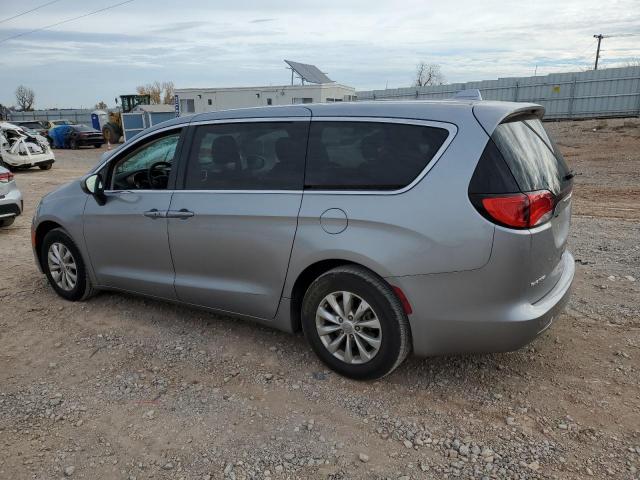 2C4RC1CG9JR257548 2018 CHRYSLER PACIFICA, photo no. 2