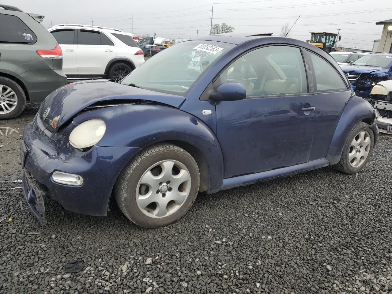 Lot #2843166083 2002 VOLKSWAGEN NEW BEETLE