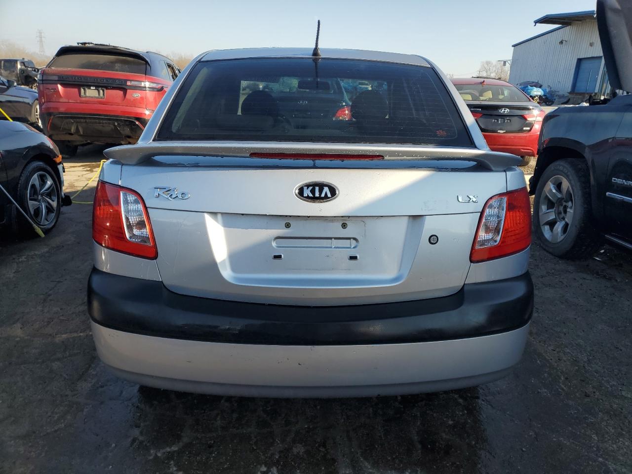 knade123686401705 KNADE123686401705 2008 Kia Rio Base