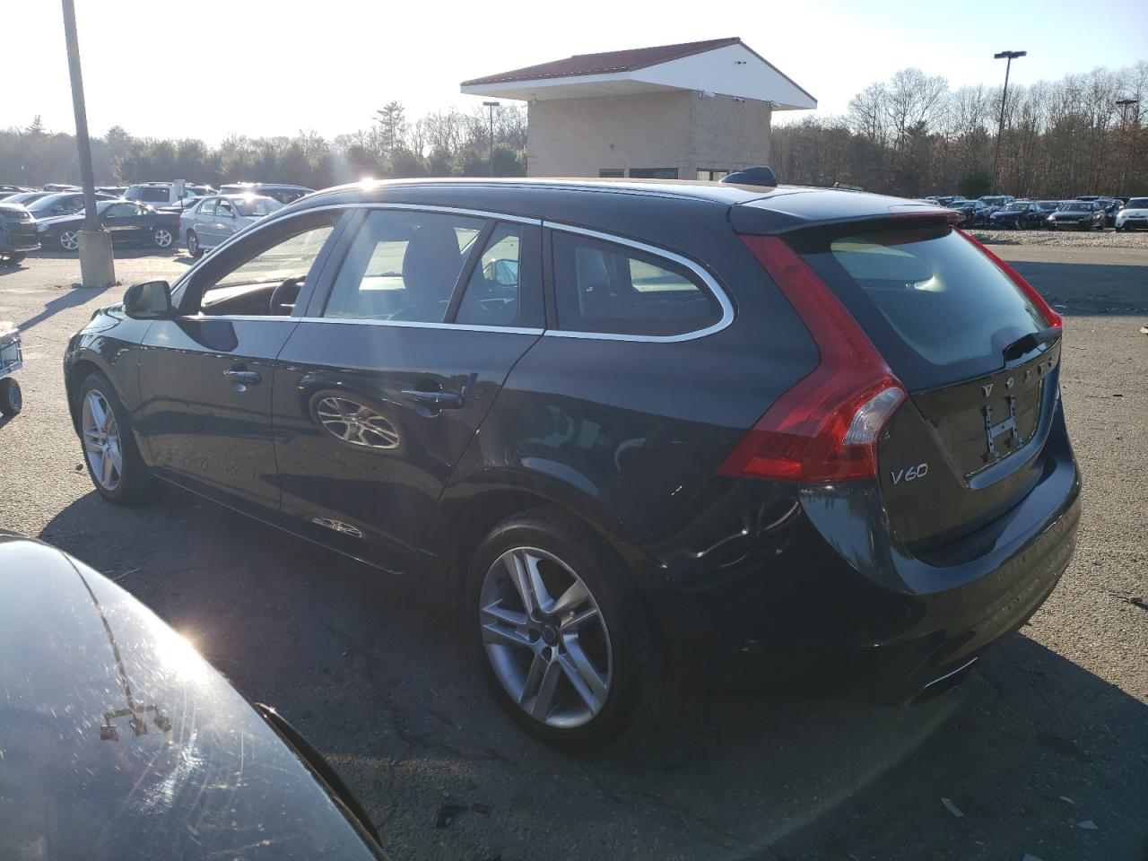 YV1612SK8F1264503 2015 Volvo V60 Premier