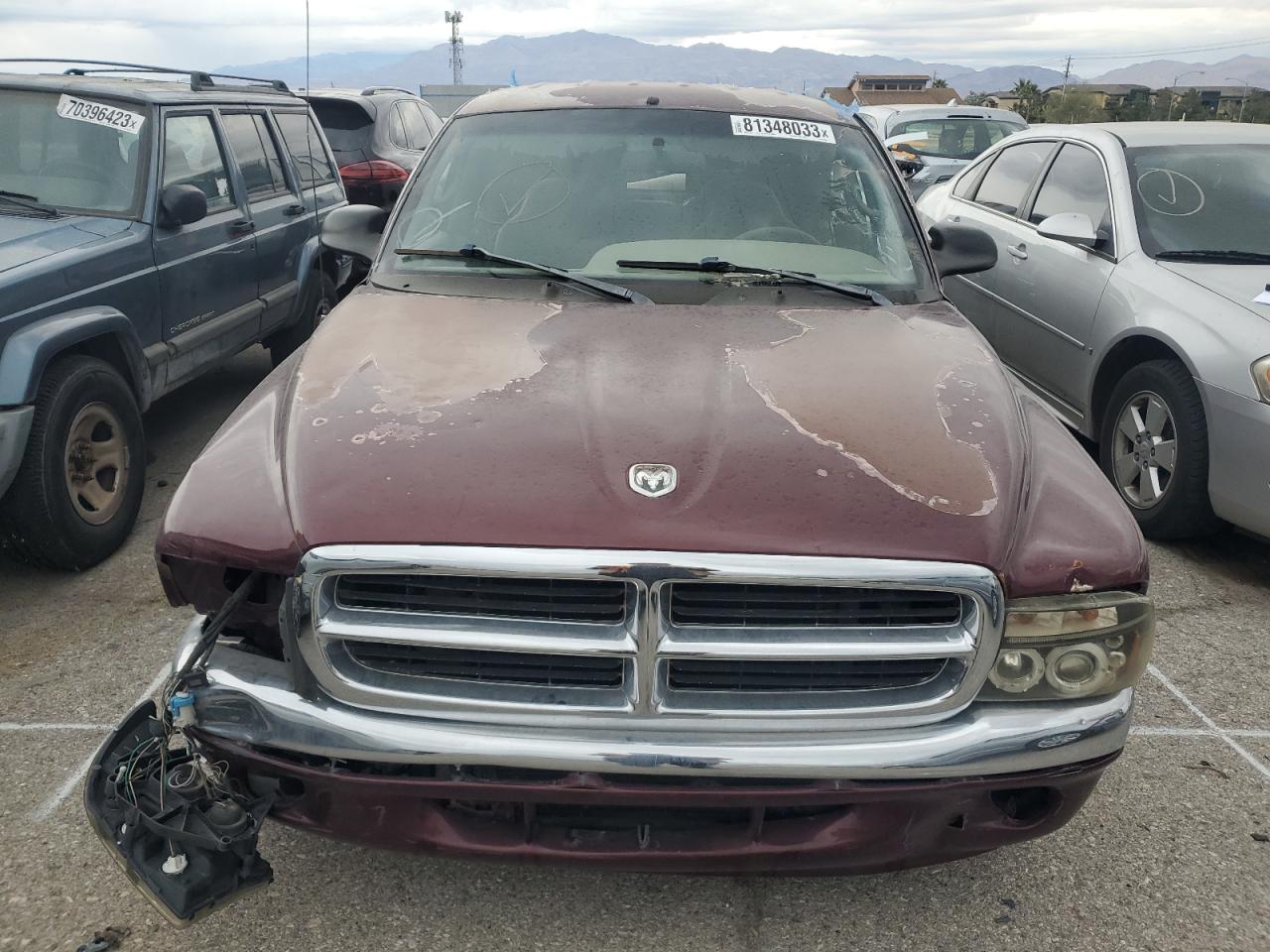 1B7GL2AN3YS654549 2000 Dodge Dakota Quad