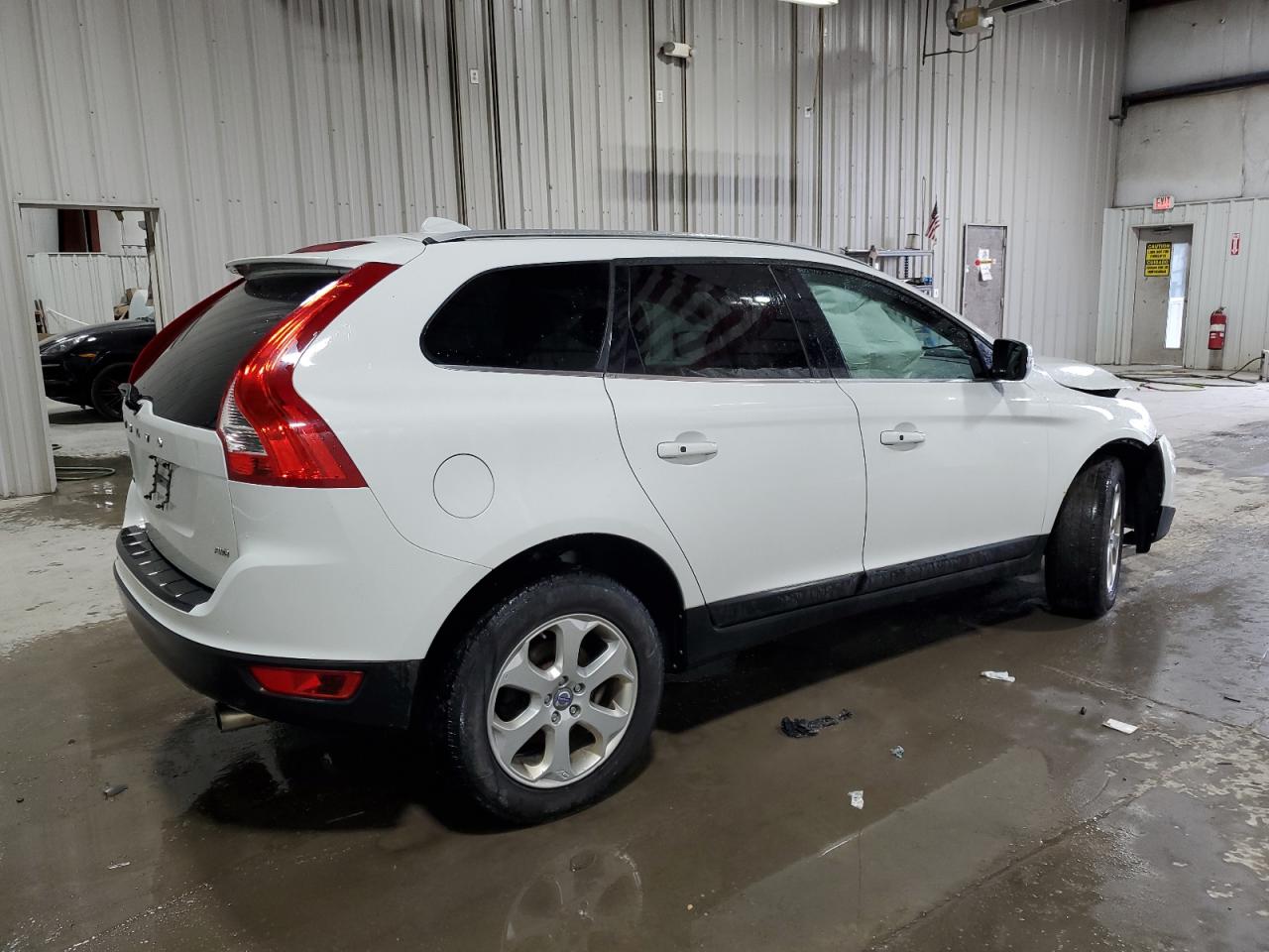 YV4940DZ1D2386262 2013 Volvo Xc60 3.2