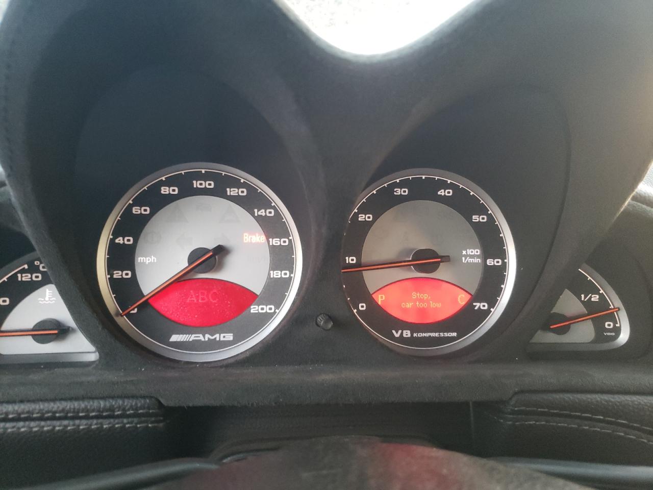 wdbsk74fx4f063456 WDBSK74FX4F063456 2004 Mercedes-Benz Sl 55 Amg