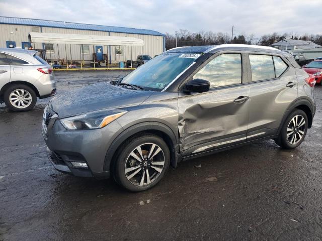 2018 Nissan Kicks S