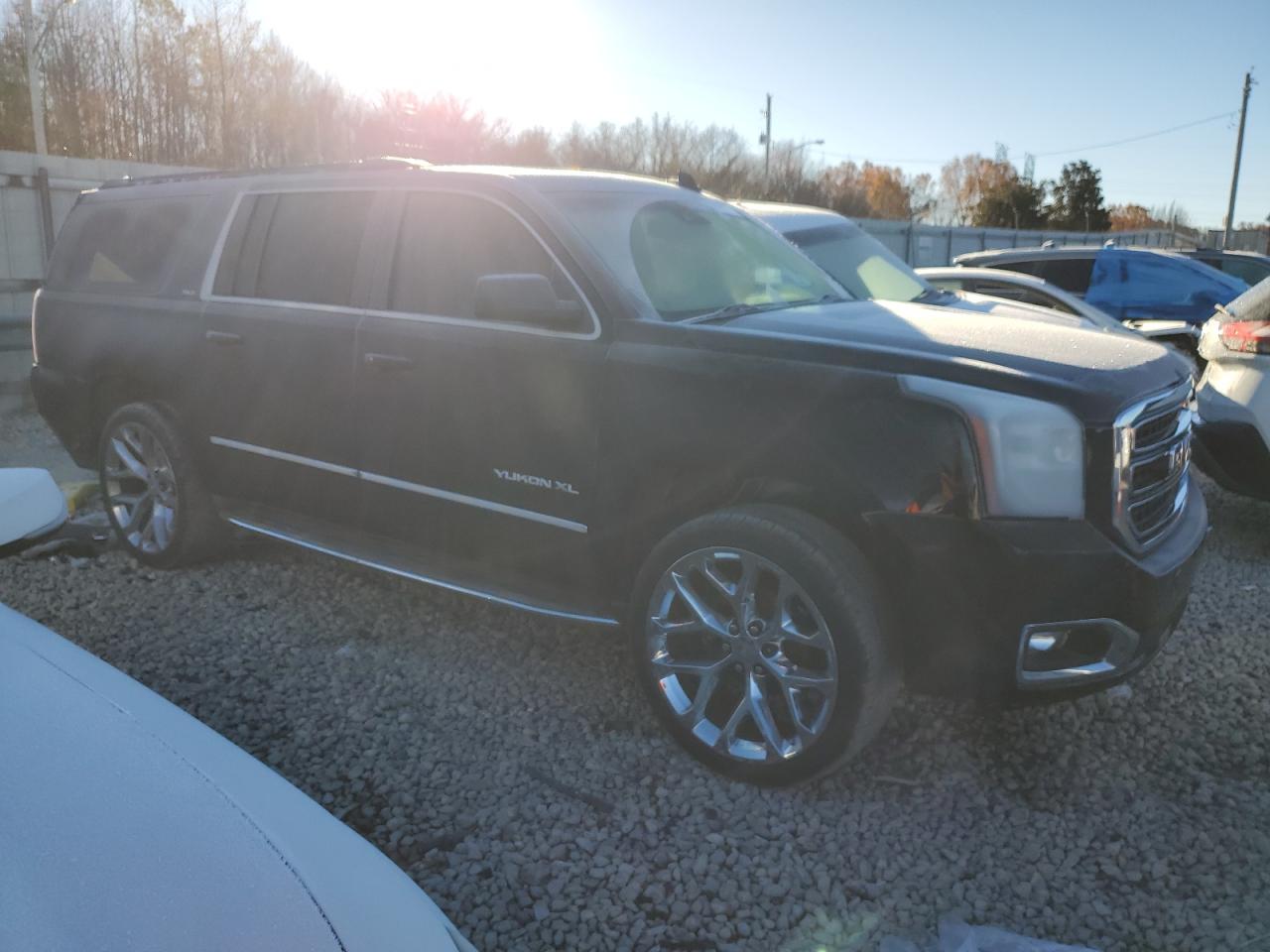 1GKS1HKC8FR614363 2015 GMC Yukon Xl C1500 Slt