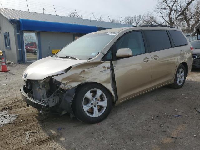 2011 Toyota Sienna LE