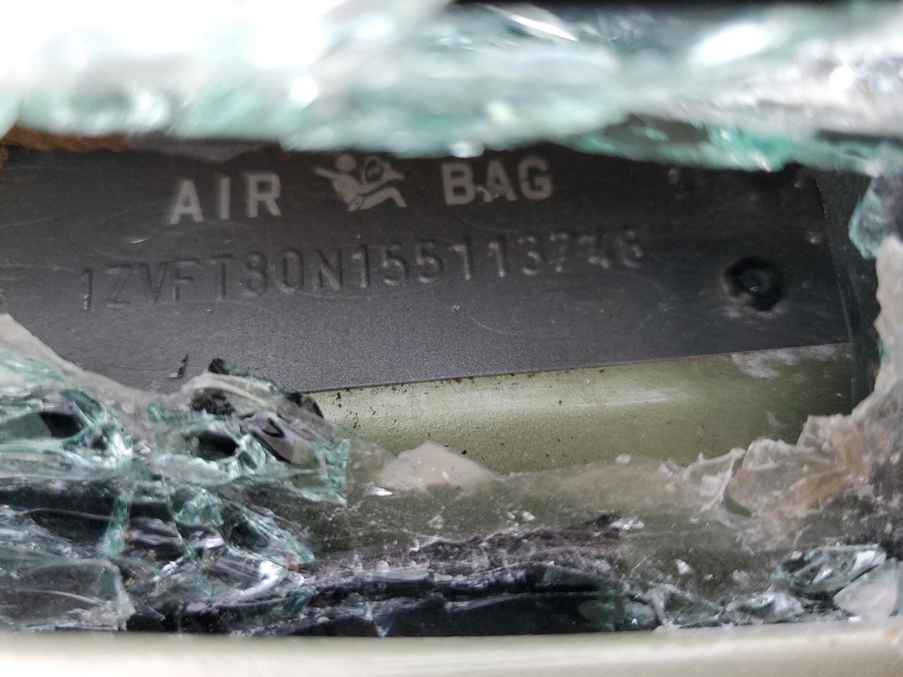 1ZVFT80N155113748 2005 Ford Mustang