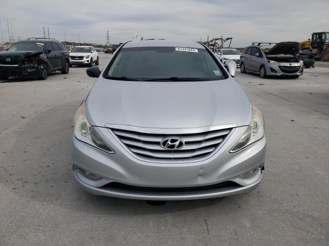 2013 Hyundai Sonata - Image 5