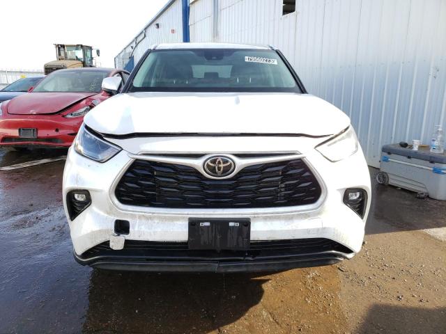 VIN 5TDKDRBHXPS038766 2023 Toyota Highlander, L no.5