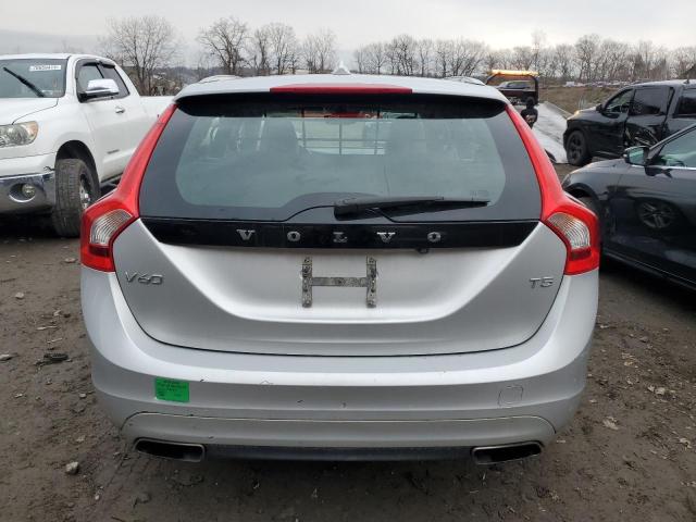 2015 VOLVO V60 PREMIE - YV140MEK2F1260822