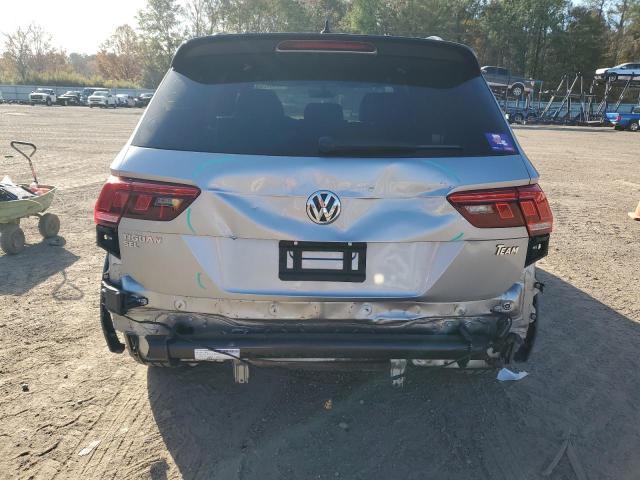 3VV3B7AX8KM197044 | 2019 VOLKSWAGEN TIGUAN SE