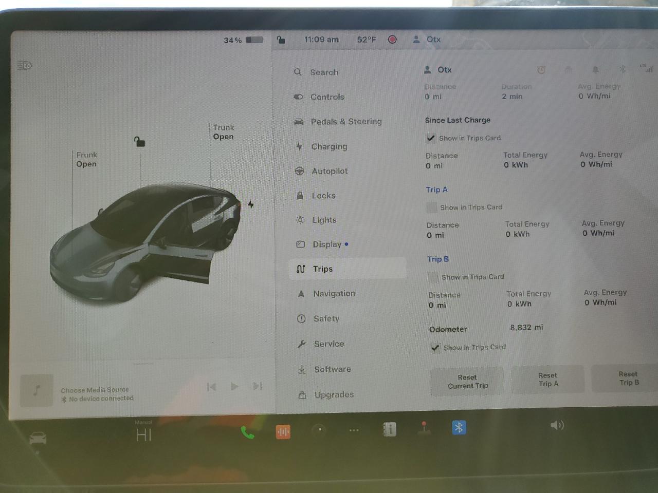 2023 Tesla Model 3 vin: 5YJ3E1EB0PF390737