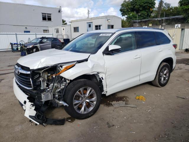 VIN 5TDKKRFH6FS061413 2015 Toyota Highlander, Xle no.1