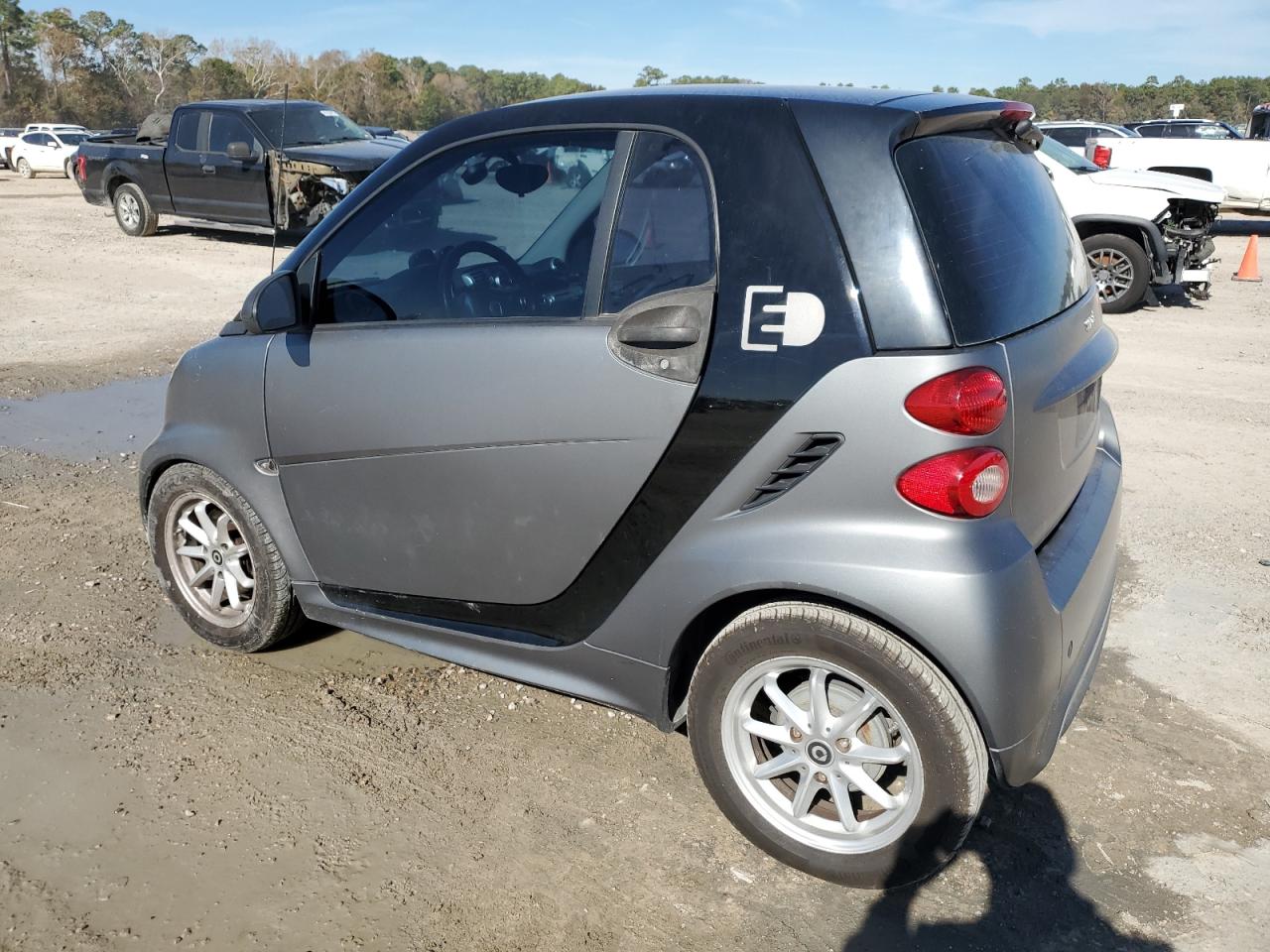 2016 Smart Fortwo vin: WMEEJ9AA2GK842238
