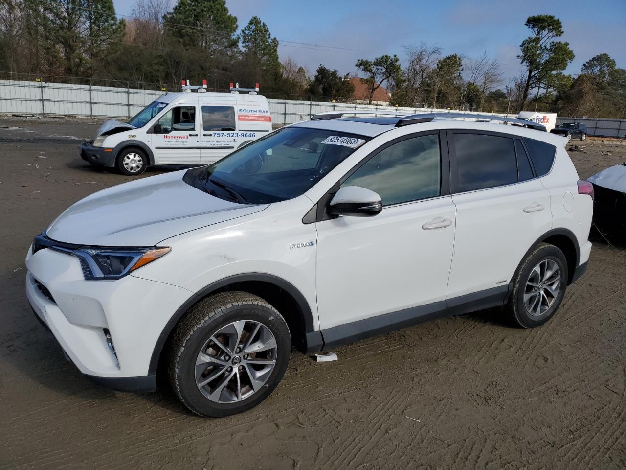 JTMRJREV4HD073907 2017 Toyota Rav4 Hv Le