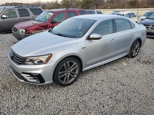 2017 Volkswagen Passat R-Line