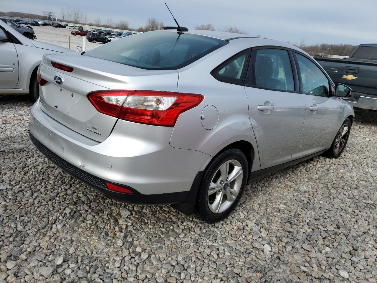 2013 Ford Focus Se vin: 1FADP3F26DL376574