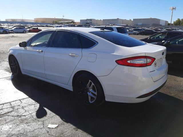 3FA6P0HD2FR145052 | 2015 FORD FUSION SE