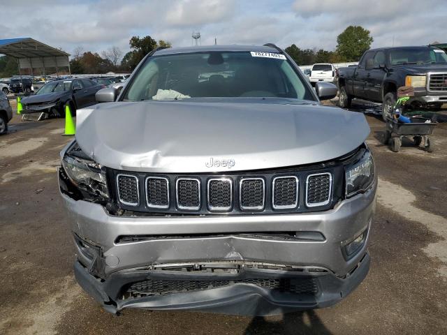 3C4NJCBB7JT227080 | 2018 JEEP COMPASS LA