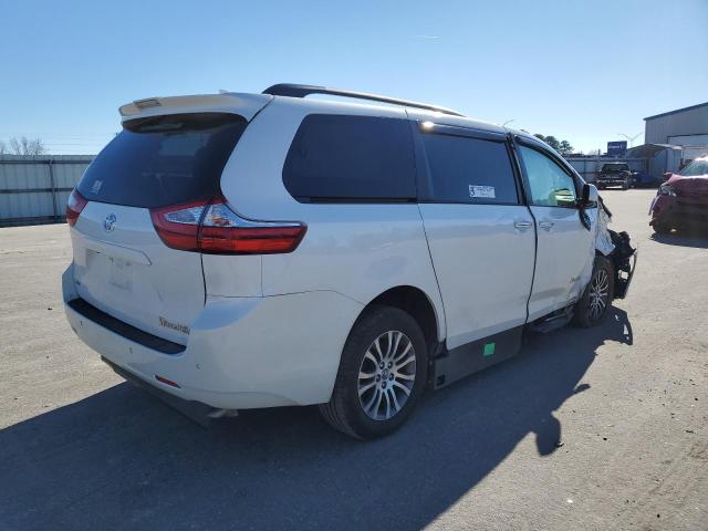 5TDYZ3DC0KS012339 | 2019 TOYOTA SIENNA XLE