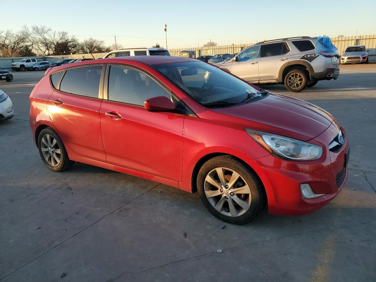 KMHCU5AEXCU043441 2012 Hyundai Accent Se