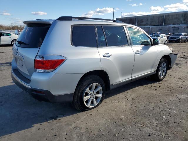 VIN 5TDZK3EH7DS121404 2013 Toyota Highlander, Base no.3