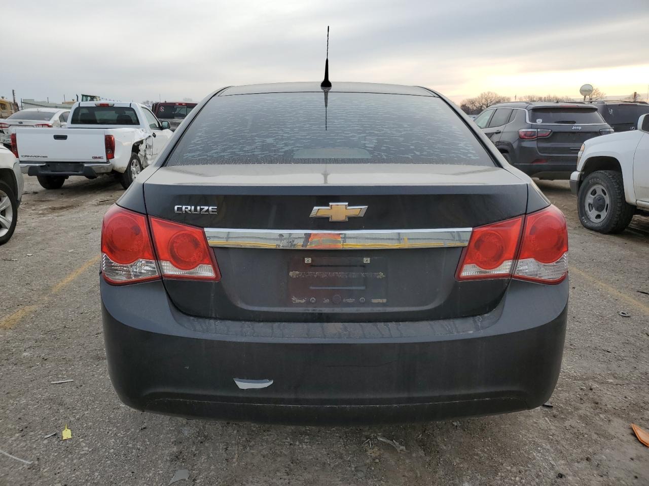 2014 Chevrolet Cruze Ls vin: 1G1PA5SH0E7256514