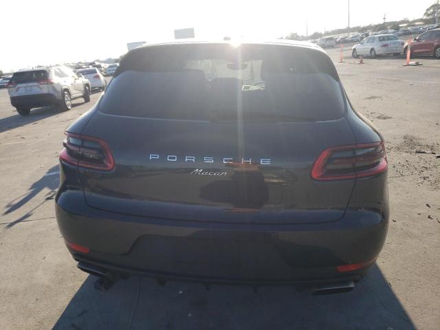 VIN WP1AA2A52HLB02352 2017 Porsche Macan no.6