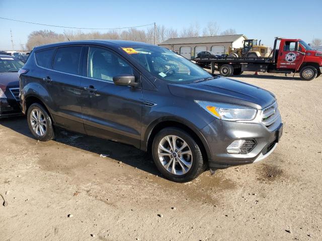 1FMCU0GD7HUD05828 | 2017 FORD ESCAPE SE